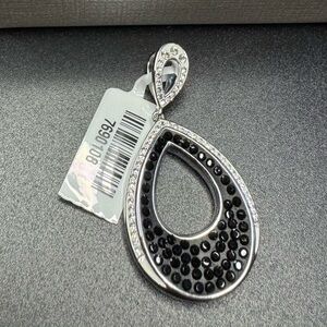 Black and White Color Austrian Crystal Pendant in Silvertone
